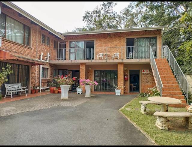 1 BEDROOM COMPLEX FOR SALE IN UMGENI PARK